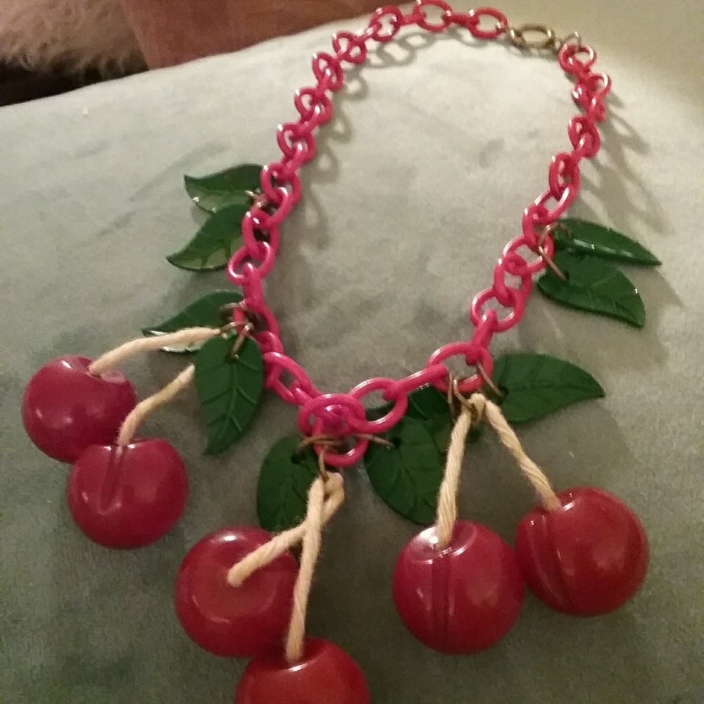 Vintage Bakelite necklace